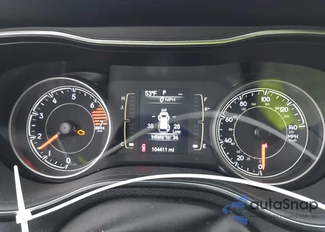 2020 Jeep Cherokee Latitude Fwd из США, поврежденный, VIN 1C4PJLCB1LD653461